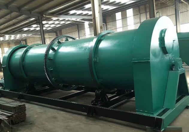 新型復(fù)混肥造粒機(jī)