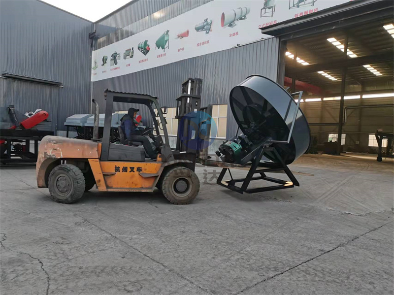 有機(jī)肥料加工出口設(shè)備圓盤造粒機(jī)的造粒原理