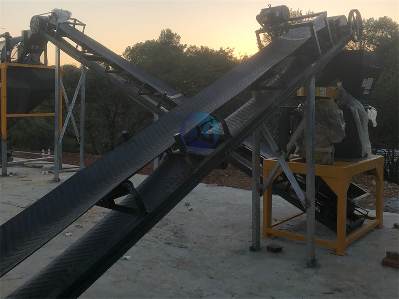 �ЙC�������M��Ƥ��ʽݔ�͙C�ă������c